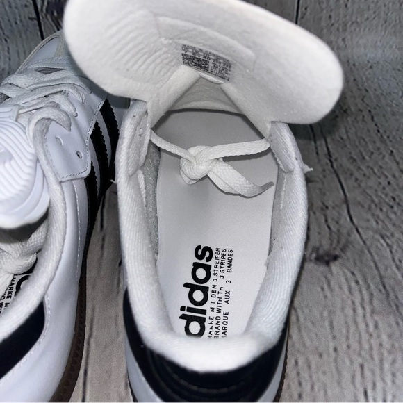 NWT Adidas Samba Classic Sneakers - Picture 8 of 12